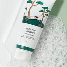 Round Lab Pine Calming Cica Cleanser 150ml image 2