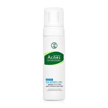 Acnes Clear and White Foaming Wash 150ml image 1
