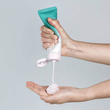 MIZON Cicaluronic Low pH Cleanser 120ml image 2