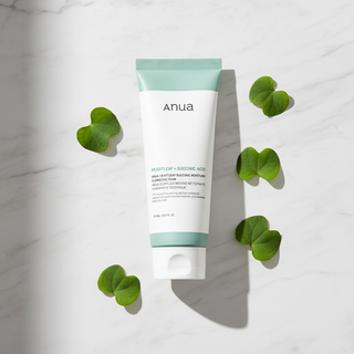 Anua Heartleaf Succinic Acid Cleansing Foam - Lifestyle