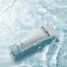 Torriden Dive in Low Molecular Hyaluronic Acid Cleansing Foam 150ml image 4