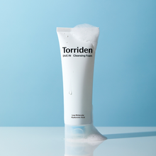 Torriden Dive in Low Molecular Hyaluronic Acid Cleansing Foam 150ml image 3